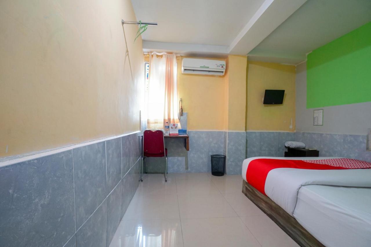 Oyo 1495 Hotel Lendosis Palembang Extérieur photo